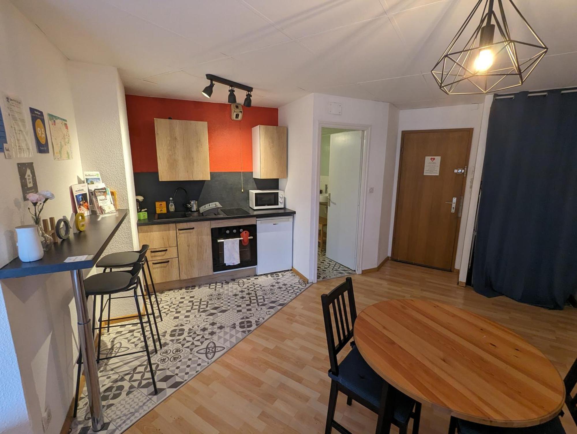 Ton Petit Studio - Le 62 - Coeur De Ville Mulhouse Exterior photo